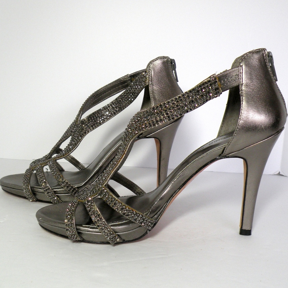 Antonio Melani Size 8.5 M Silver 4"High He…